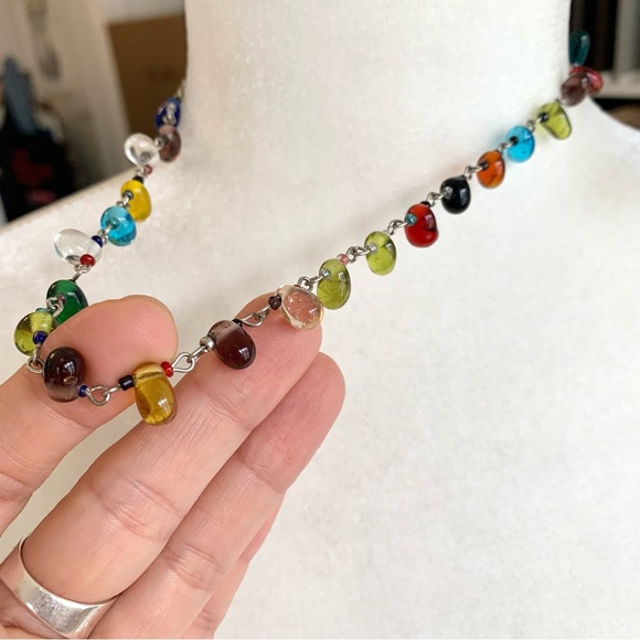 VTG Multi Color Jelly Bean Teardrop Glass Beaded Necklace 18” - Picture 4 of 9